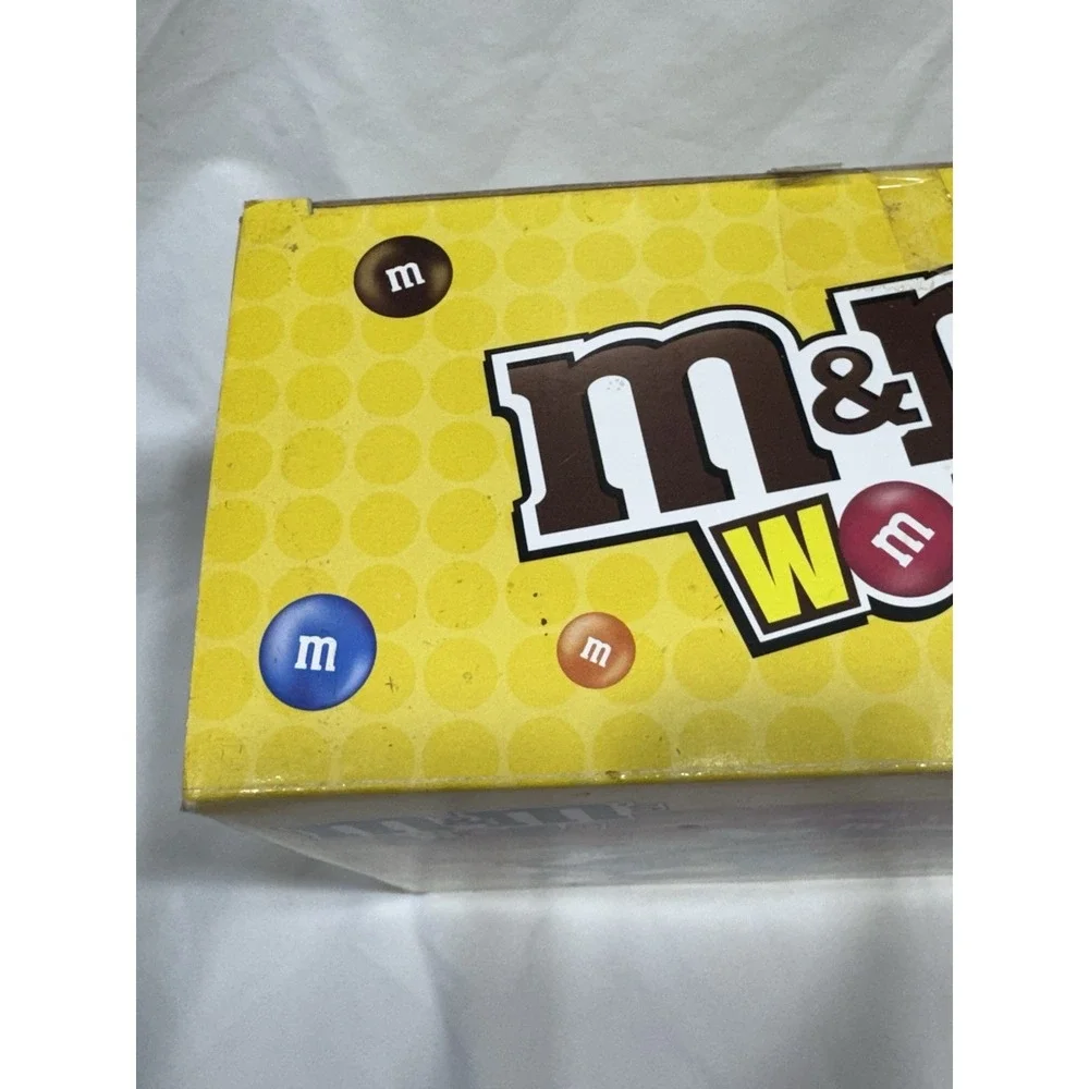VINTAGE NEW M&M's World Multi Character Desk Clock With Alarm 2005 Mars Inc